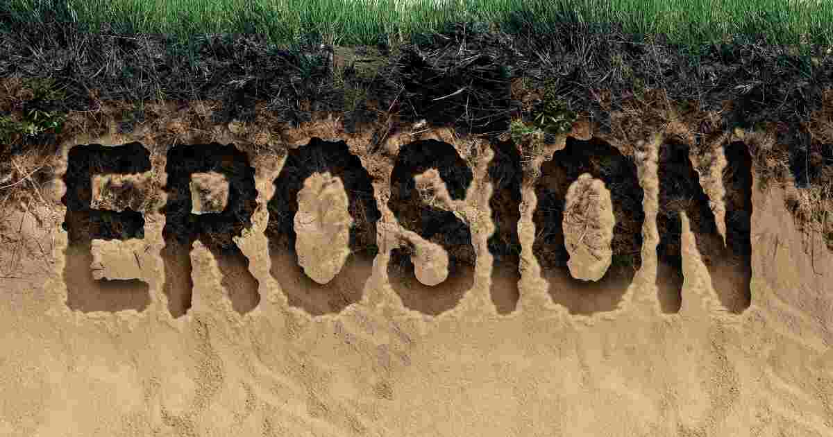 difference between weathering and erosion